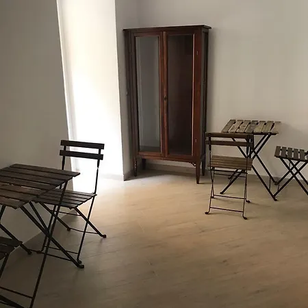 Deluxe 3*