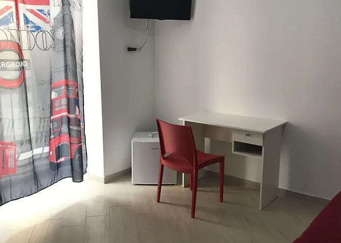 Bed & Breakfast Deluxe