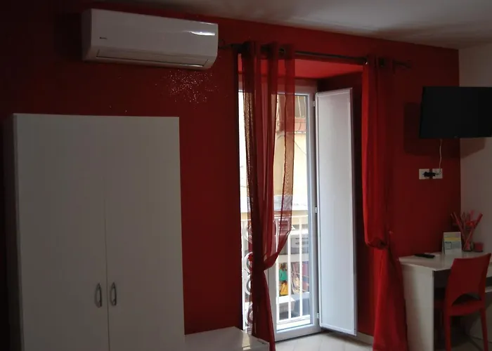 Bed & Breakfast Deluxe 3*